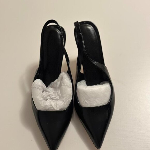 Women's Black Courts - Picture 1 of 3